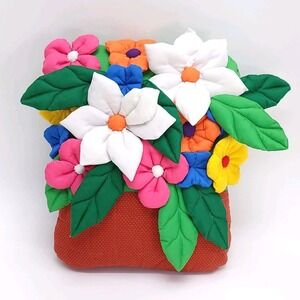 Decorative‎ Pillow House of Hatten Kitschy Spring Summer Flowers Floral 3D